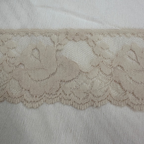 VTG Beige Lace Trim 3.25" Ribbon Fabric Craft Sewing Embellishment 37 YD - Picture 2 of 7
